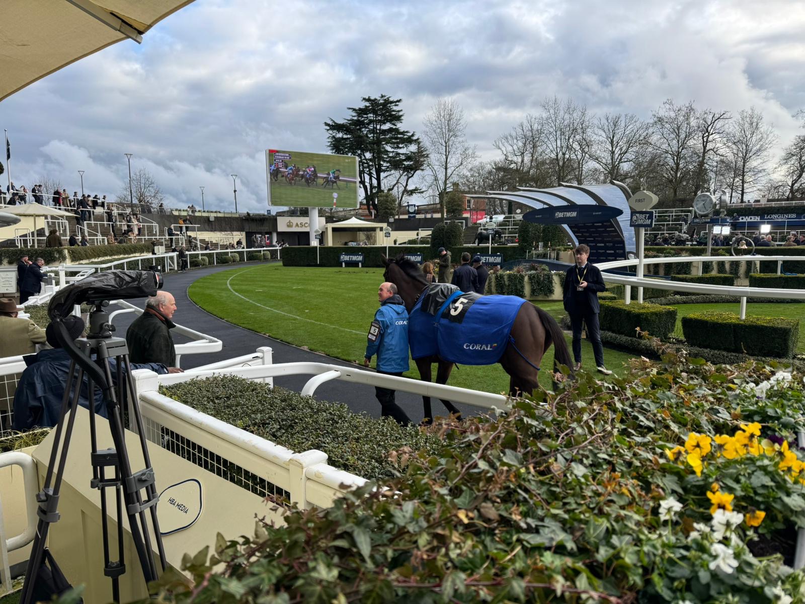 5c576069-050c-470e-8717-5870acc3c884